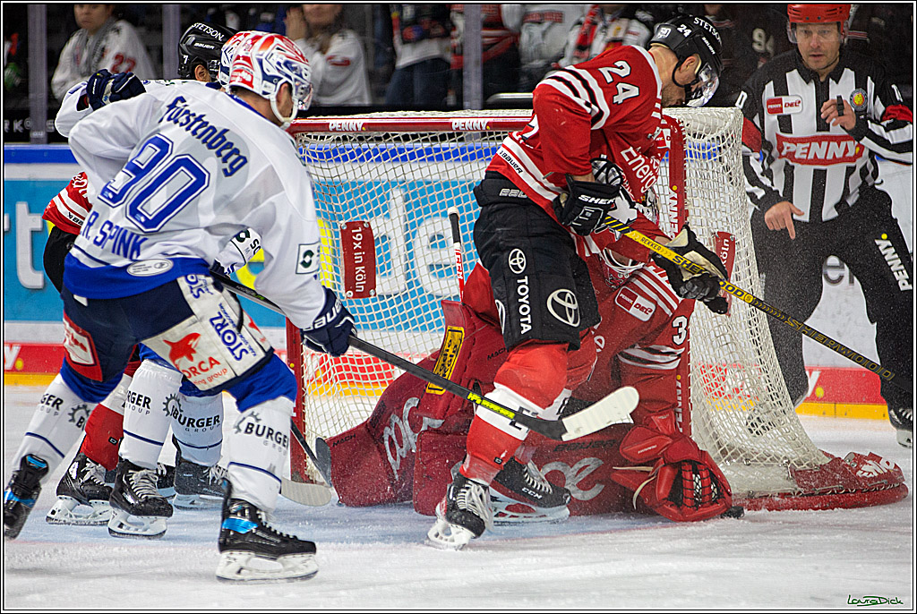 PENNY DEL; Koelner Haie- Schwenninger Wild Wings; Koeln, 06.12.2022